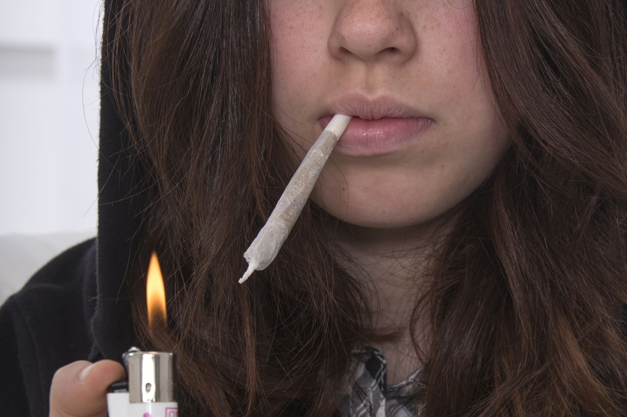 Teenage cannabis users admit smoking joints before noon | Irish Independent